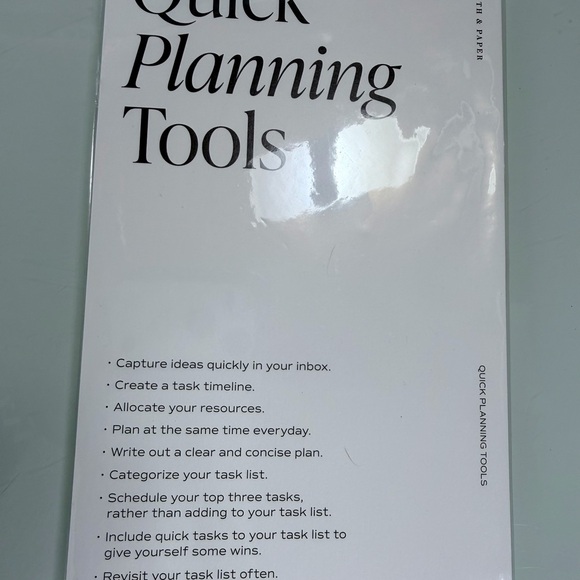 Cloth & Paper Project Management Insert with Flags - Picture 3 of 5